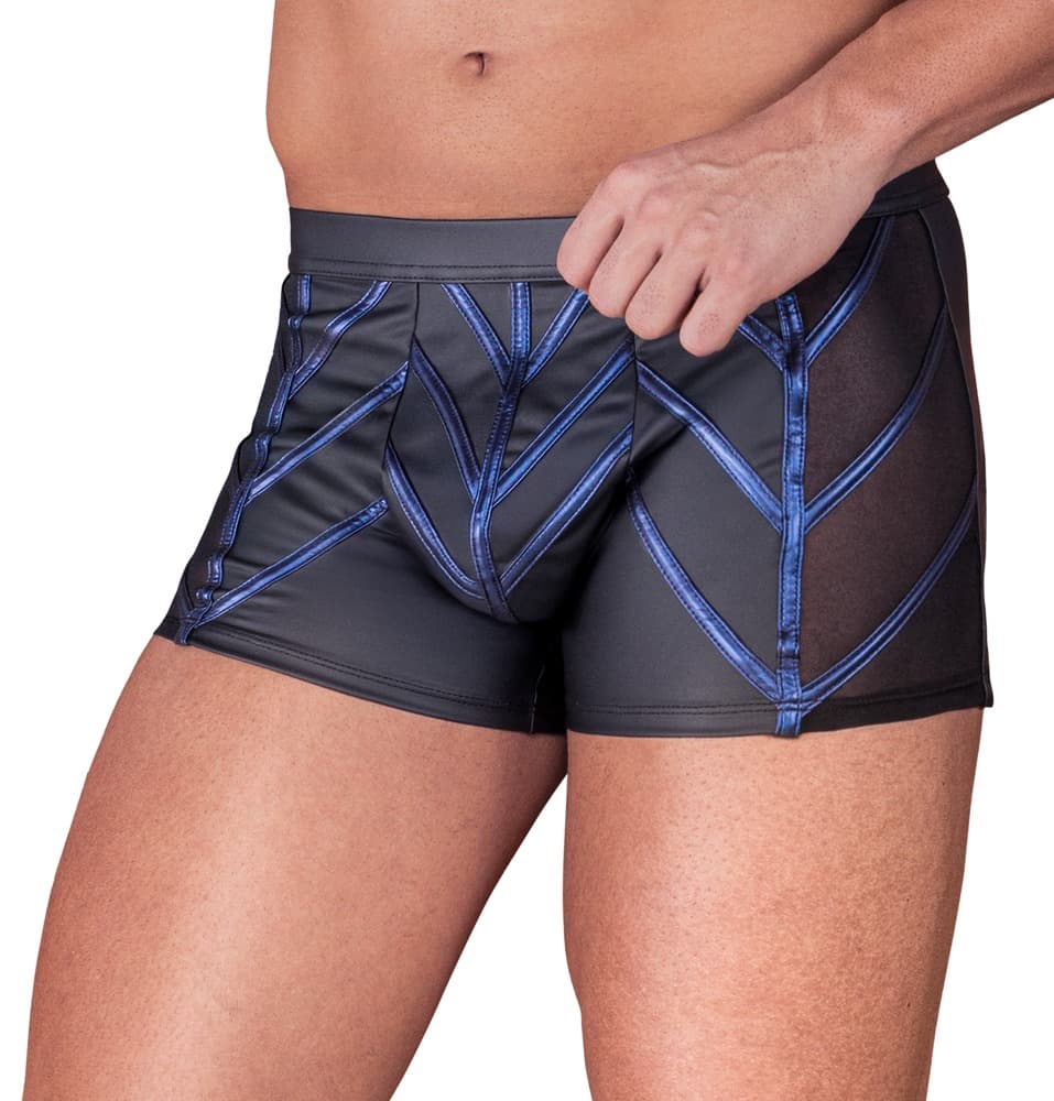 Pants i et stilfuldt miks af materialer